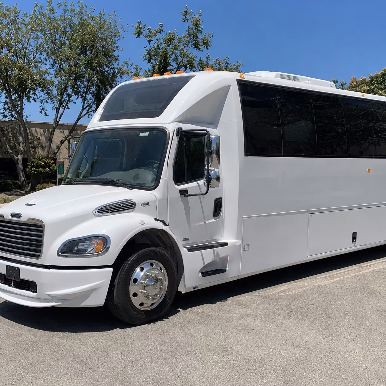 Alexandria Winery Tour & Pub Crawl Transportation