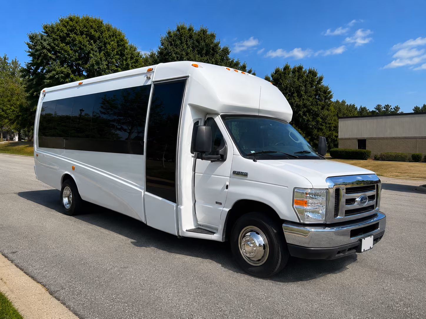 Washington Airport Shuttle & Transportation party bus exterior