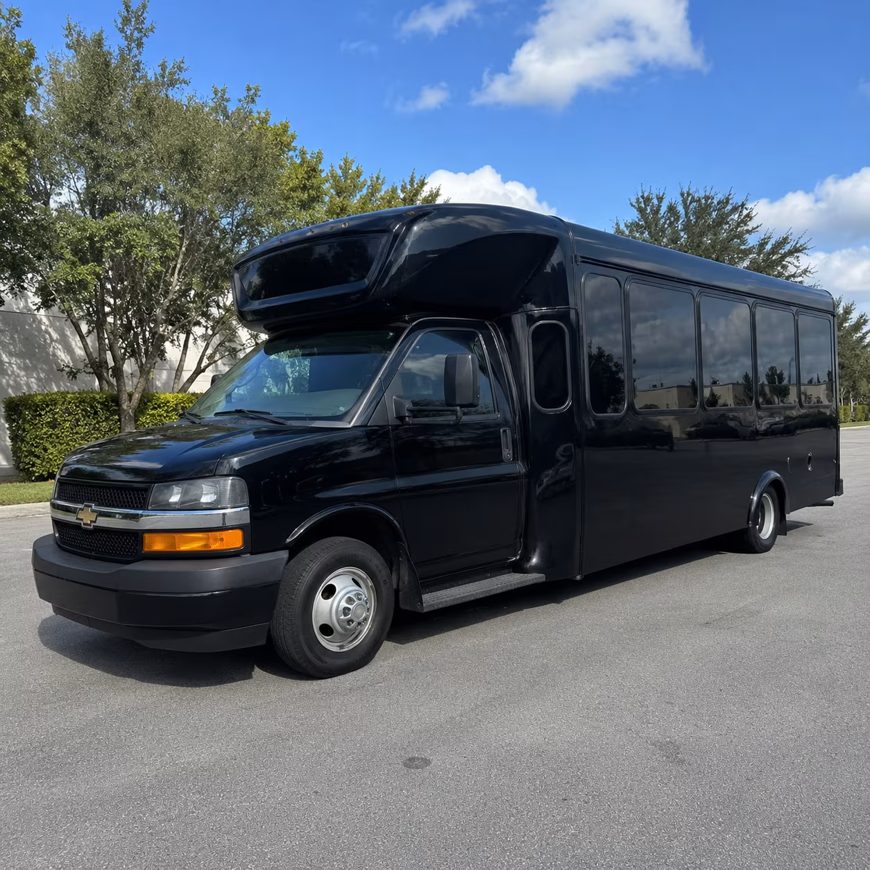 Washington Winery Tour & Pub Crawl Transportation party bus exterior